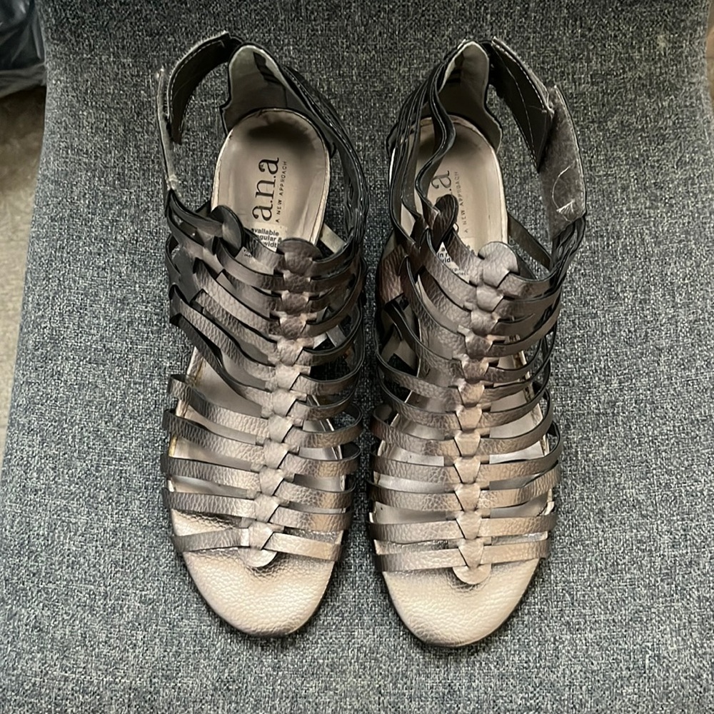 a.n.a  Roman Sandals Size 10